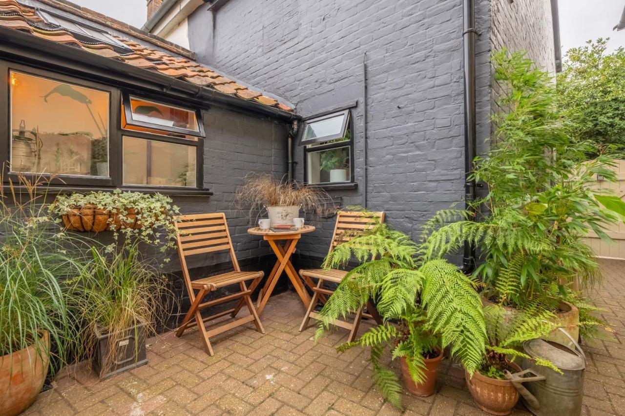 Most Romantic Cottage In Suffolk - Number Four Framlingham Exterior photo